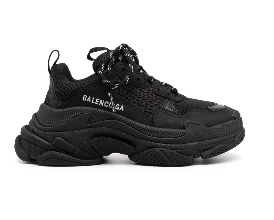 BLACK TRIPLE S